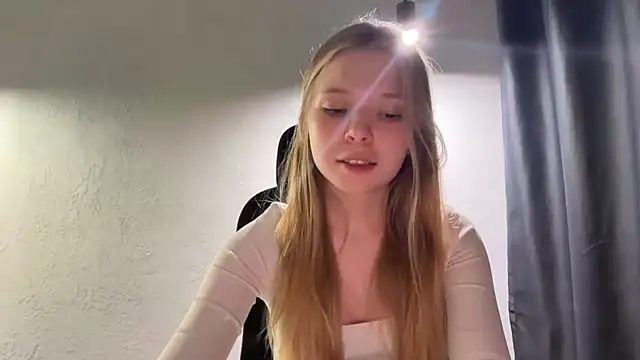 CandysRose live cam on StripChat