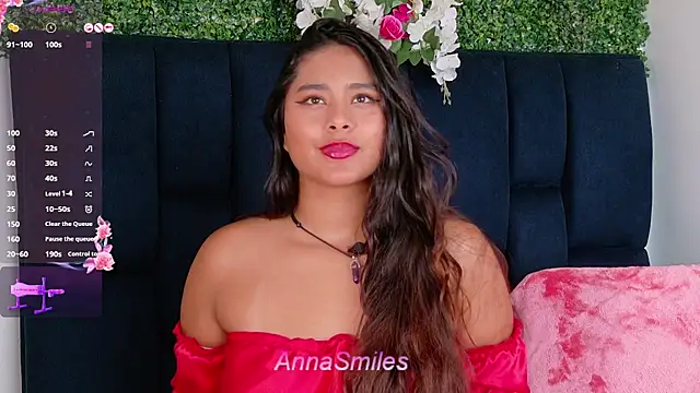 AnnaSmiles live cam on StripChat