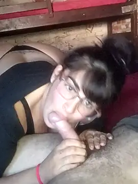 Tuputita11099 live cam on StripChat