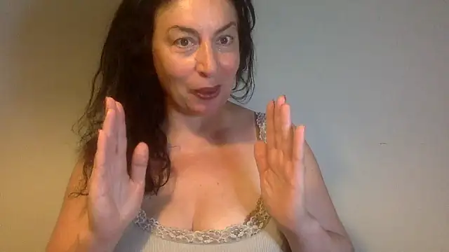 Lizzaa80 webcam