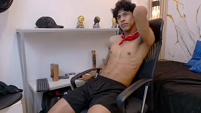 Zayn_Fox32 webcam