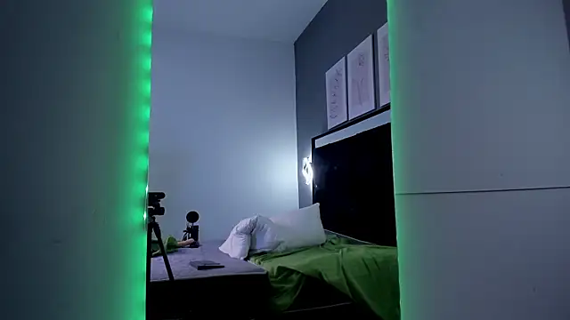 jade_lov webcam