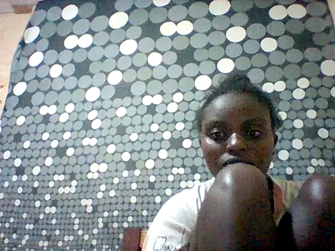 liligal live cam on StripChat