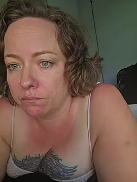 julimonroe webcam