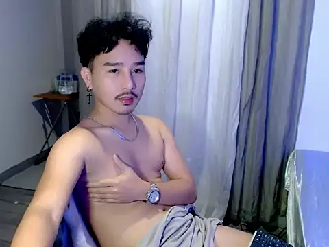 Asian_bigboy webcam