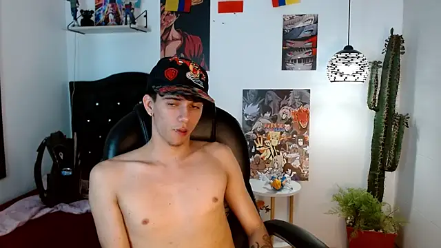 AmethystShadow17 live cam on StripChat
