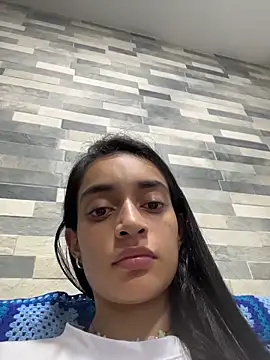 leilani_X webcam