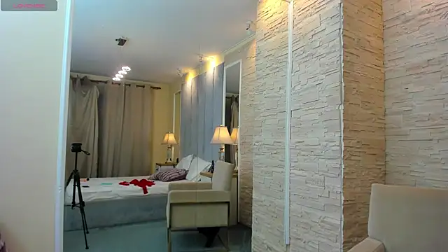 tenny_shy webcam