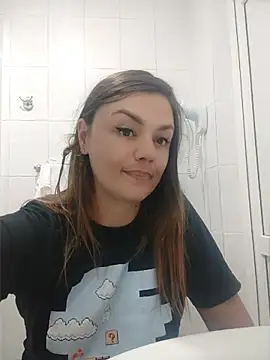 KrissSexi live cam on StripChat
