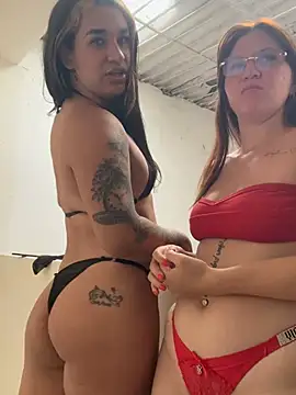Sweet_vicky_hot live cam on StripChat