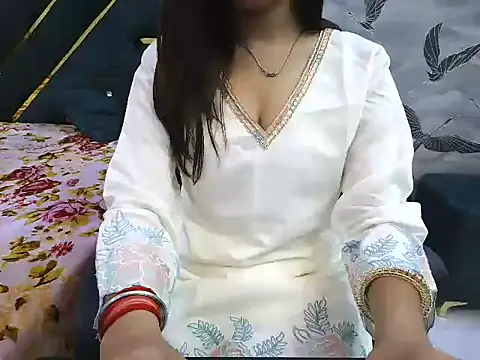 Cute_magic live cam on StripChat