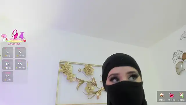 _malak (Ask my age) - plug+twerking+oil+3 spanks on my ass