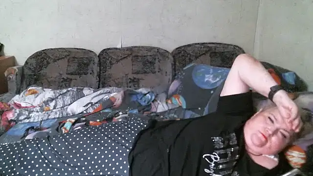 Lana555 live cam on StripChat