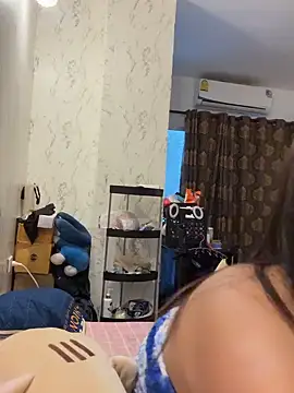 Ponthip webcam