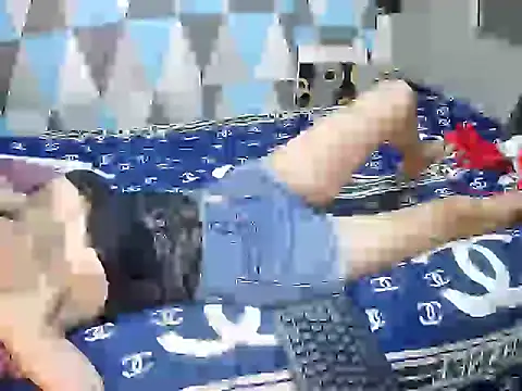 Trish_CurveCock webcam