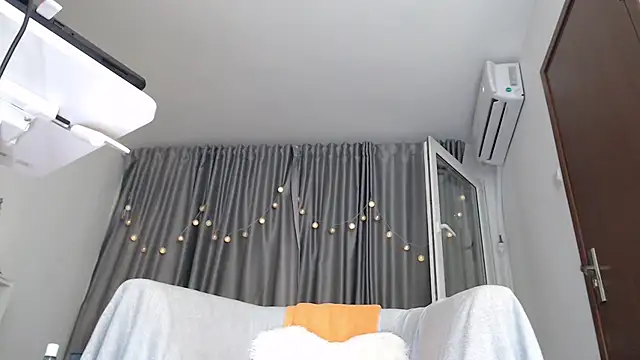 babe_licious (F milf) - Can you make me squirt all over?