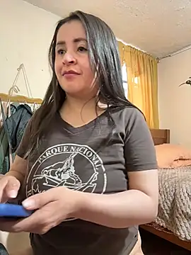 latinfemale webcam