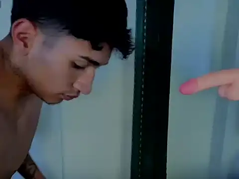 Zayn_Moretti webcam