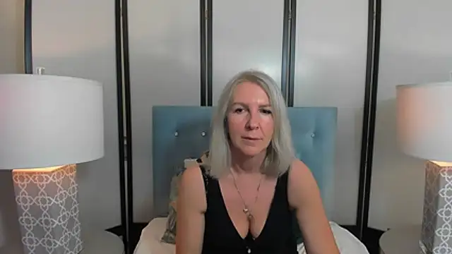 EricaTop webcam