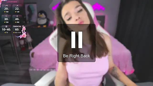Maggie_Moore webcam