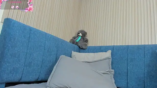 angel_ponce webcam