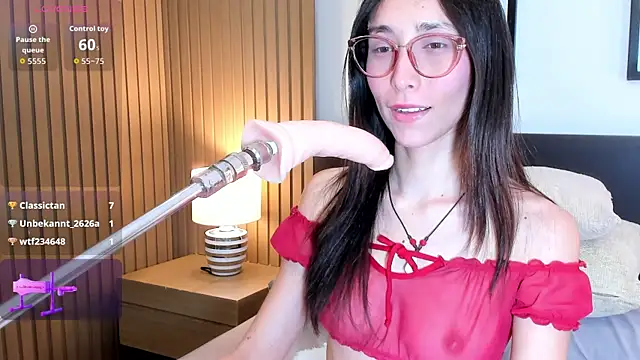 doll_bella_ live cam on StripChat
