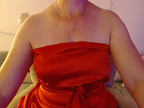 YourfantasyGiuly live cam on StripChat