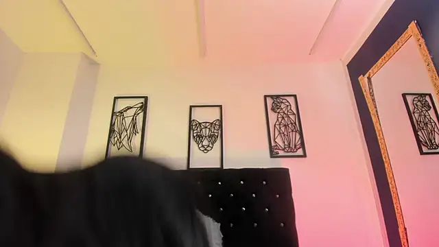 FelinaJohnson webcam