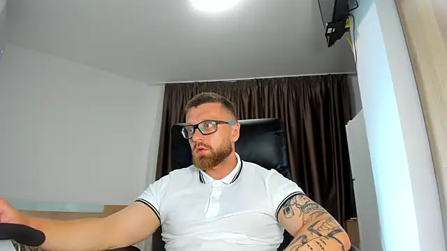 Findom_guy webcam