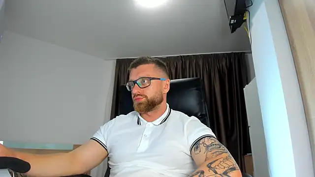 Findom_guy webcam