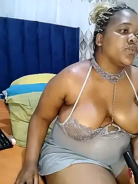 SweetJuicyPussy97