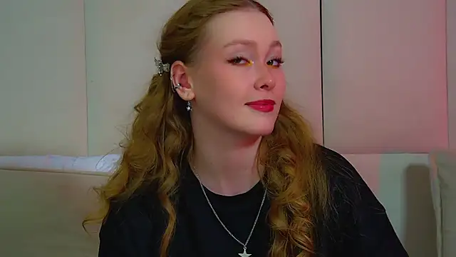 AgataFoxley live cam on StripChat