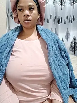 FreakyAngel3X live cam on StripChat