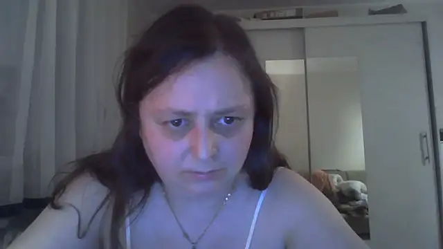 TaylorLovely webcam