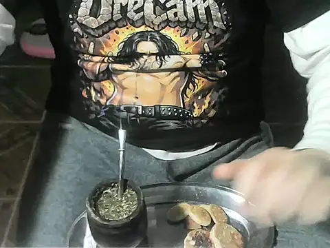 OreCam live cam on StripChat