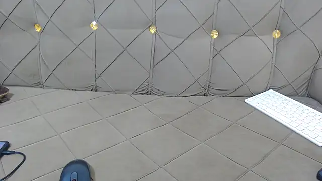 Bby-Nova live cam on StripChat