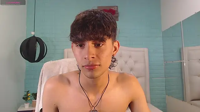 draxblade09 (M twink) - GET NAKED