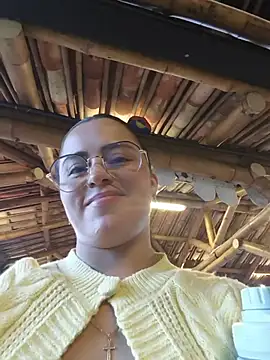 ALEJA__22 live cam on StripChat