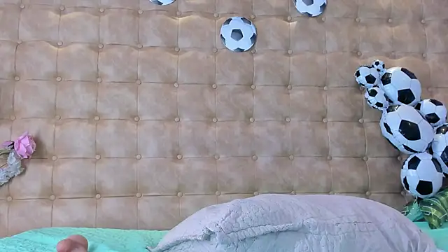 violet_giraldo webcam