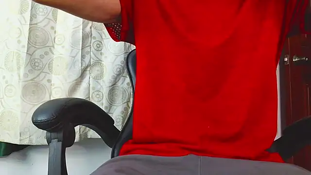 HomeAloneK live sex cam