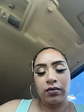 CarmelaAnthony Live Webcam on Stripchat