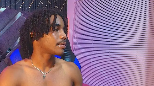 axel_silva4 - Axel_silva4's free webcam - UK Sex Cams
