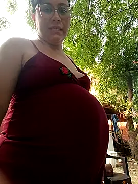 Dirty_Pregnant_Mommy webcam