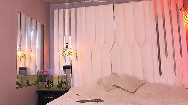 Megan_Do_Santos live cam on StripChat
