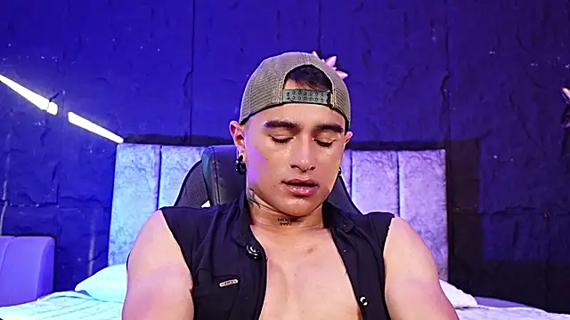 LiamDeep webcam