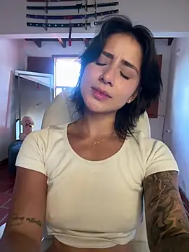 Ale_Lewis webcam