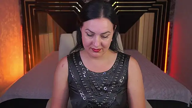 VelvetLuck webcam