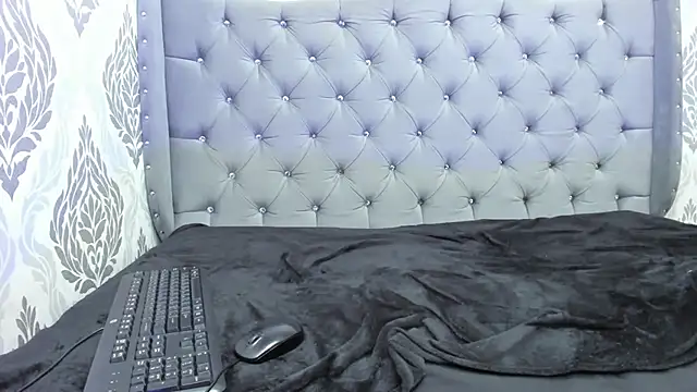 Lilyevansx webcam