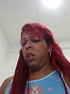 blondebitchlitle live cam on StripChat