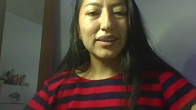 bebyloveAb webcam